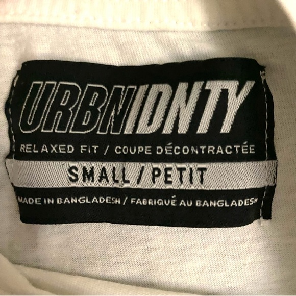 URBN IDNTY Men’s Sz S White T-Shirt Bold New York Print On Back Y2K Style - Picture 4 of 7